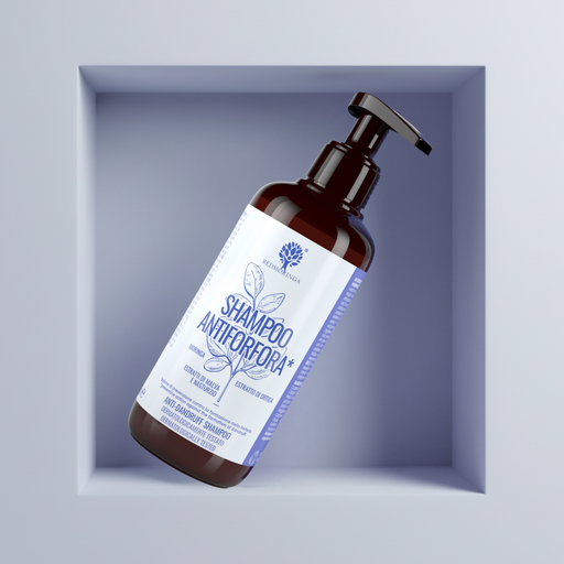Shampoo antiforfora naturale RedMoringa che purifica la cute e riduce la forfora lasciando i capelli freschi e leggeri